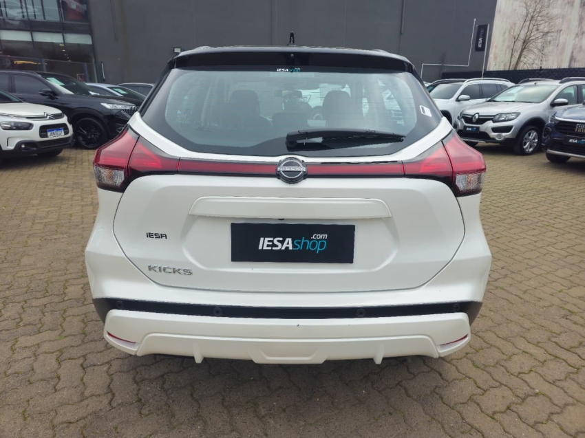 nissan kicks 1.6 16v flexstart exclusive xtronic flex 5p automatico 2024