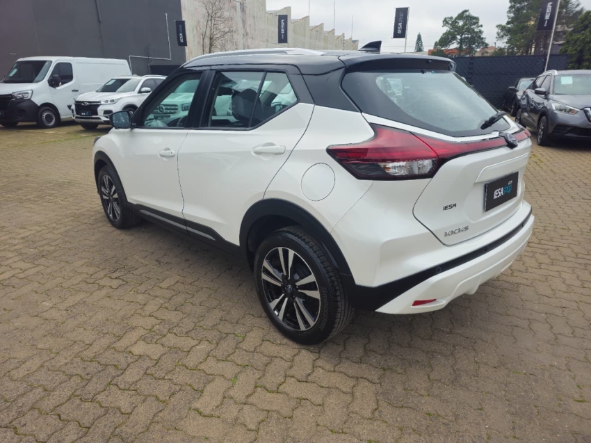 nissan kicks 1.6 16v flexstart exclusive xtronic flex 5p automatico 2024