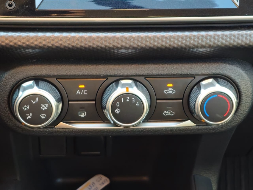 nissan kicks 1.6 16v flexstart sv 4p xtronic flex automatico 2020