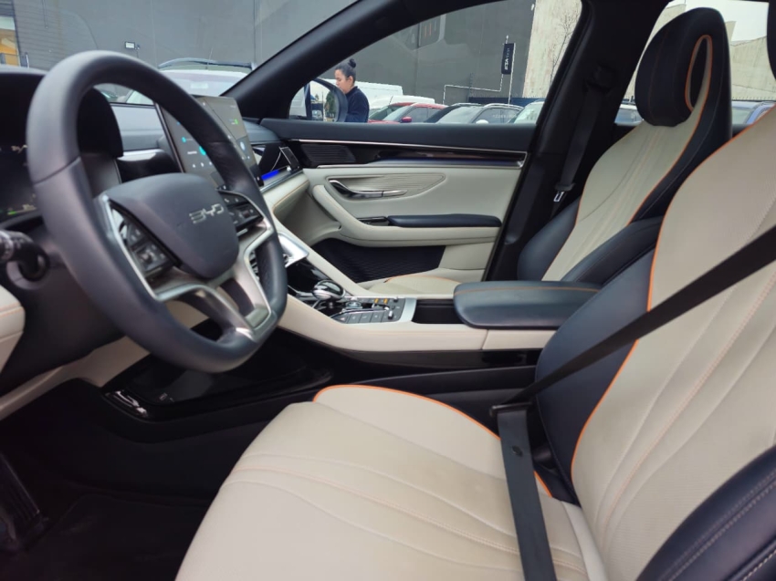 byd song plus 1.5 dm-i hibrido automatico 4p 2024