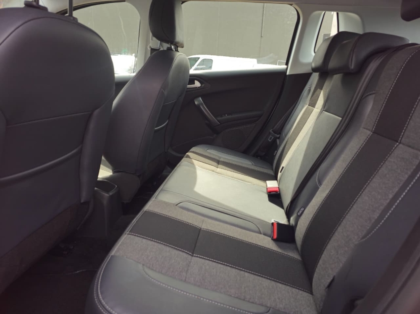 peugeot 2008 1.6 16v thp flex style 4p automatico 2023