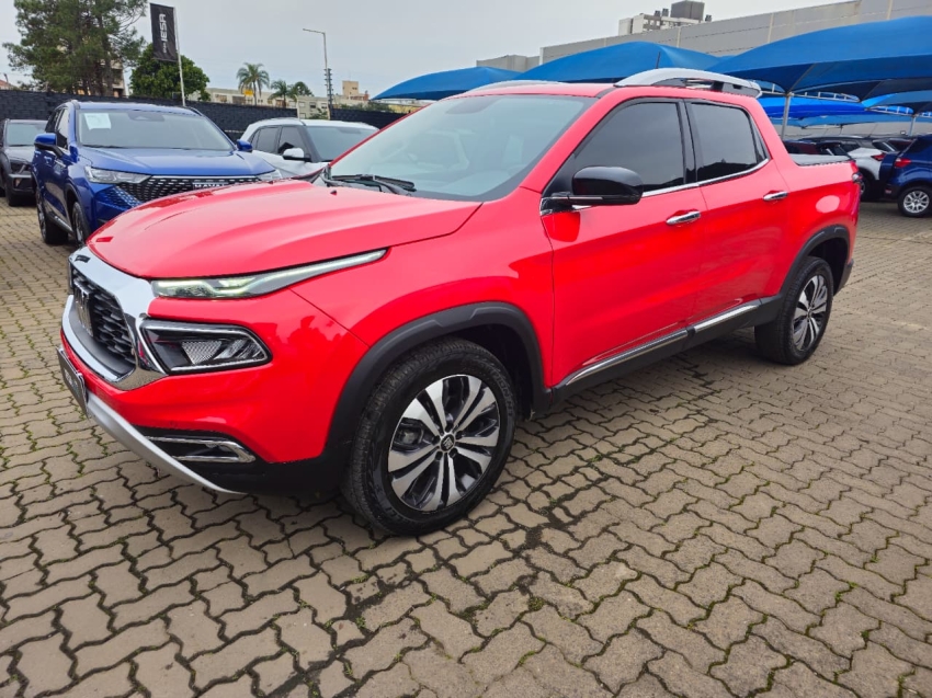 fiat toro 2.0 16v turbo diesel volcano 4wd at9 4p automatico 2025