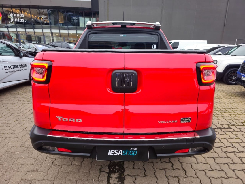 fiat toro 2.0 16v turbo diesel volcano 4wd at9 4p automatico 2025