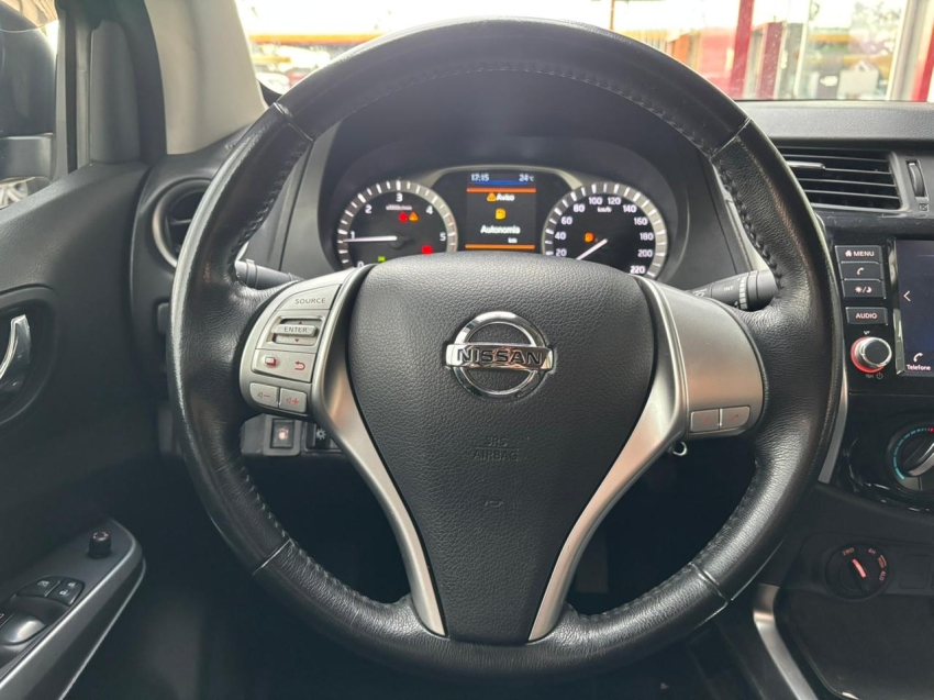 nissan frontier 2.3 16v turbo diesel attack cd 4x4 automatico 2.2 4p 2019