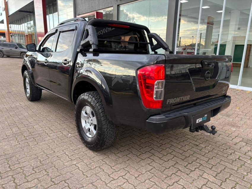 nissan frontier 2.3 16v turbo diesel attack cd 4x4 automatico 2.2 4p 2019