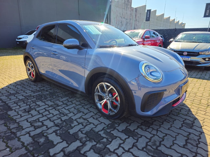 gwm ora 03 63 kw eletrico gt 1.0 4p automatico 2024