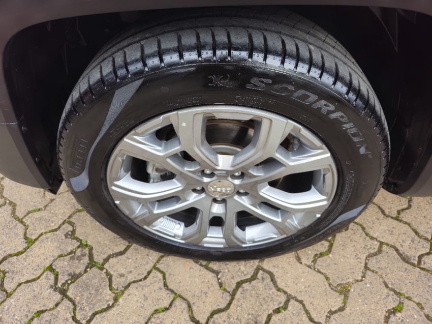 jeep renegade 1.3 t270 turbo flex longitude at6 4p automatico 2025