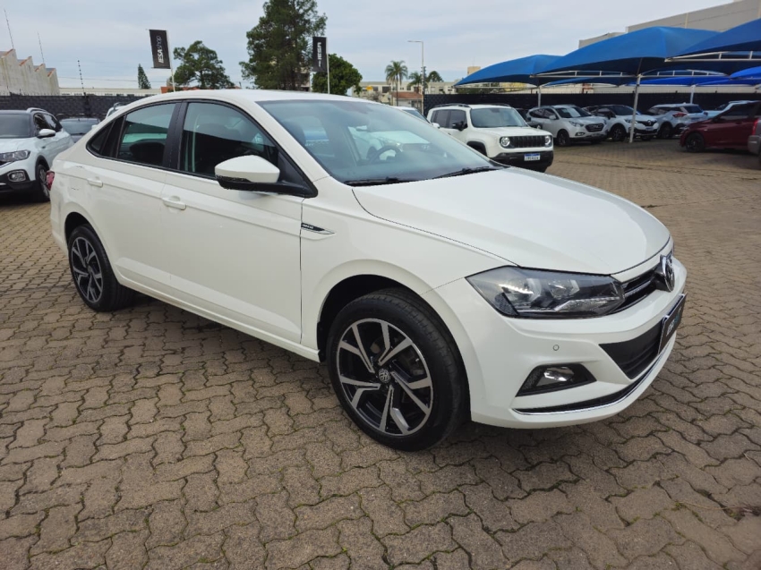 volkswagen virtus 1.0 200 tsi highline automatico flex 5p 2022