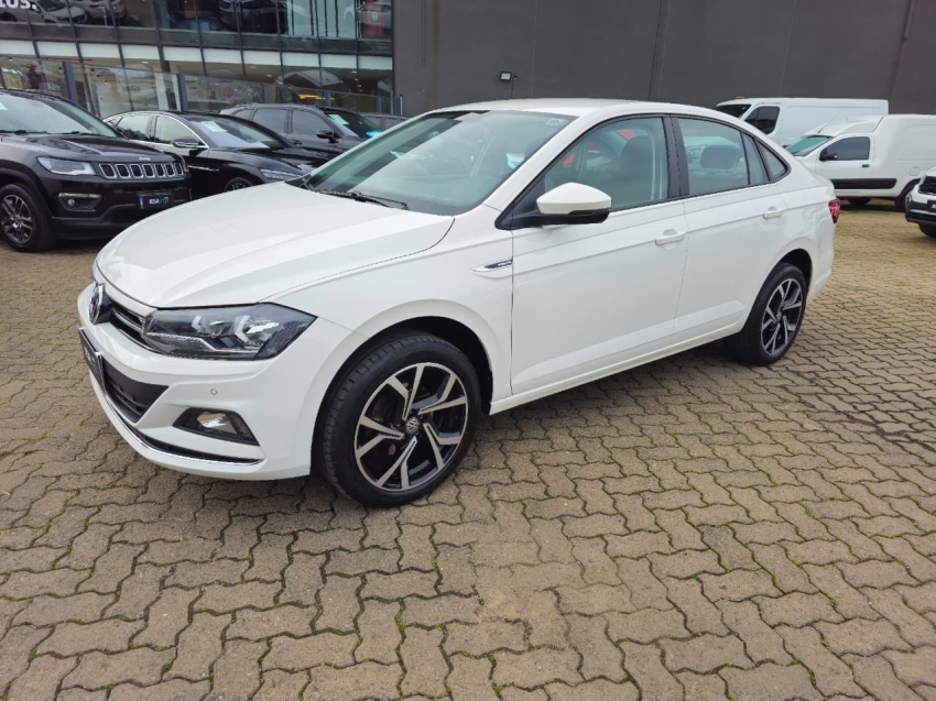 volkswagen virtus 1.0 200 tsi highline automatico flex 5p 2022