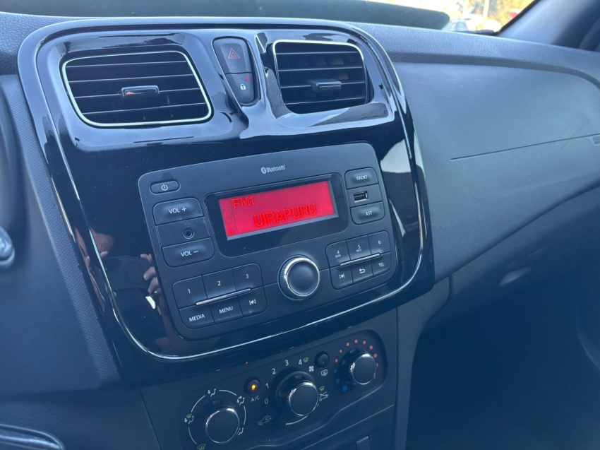 renault sandero 1.6 16v sce flex zen manual 1.0 4p 2020