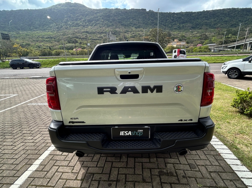 ram rampage 2.0 hurricane 4 turbo gasolina rebel 4x4 automatico 1.9 4p 2025