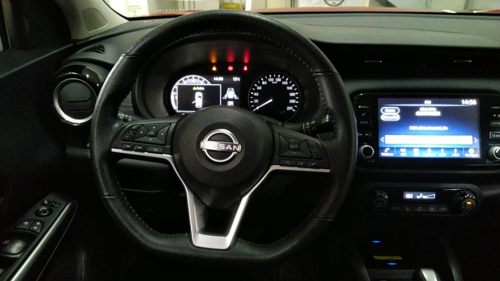 nissan kicks 1.6 16v flexstart exclusive xtronic flex 4p automatico 2024