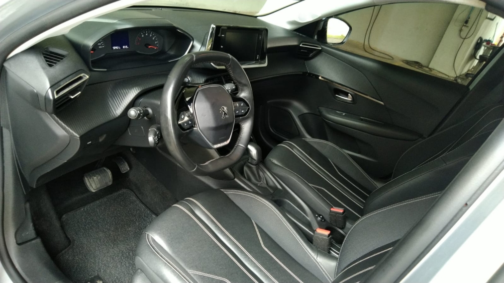 peugeot 208 1.6 16v flex allure at6 4p automatico 2022
