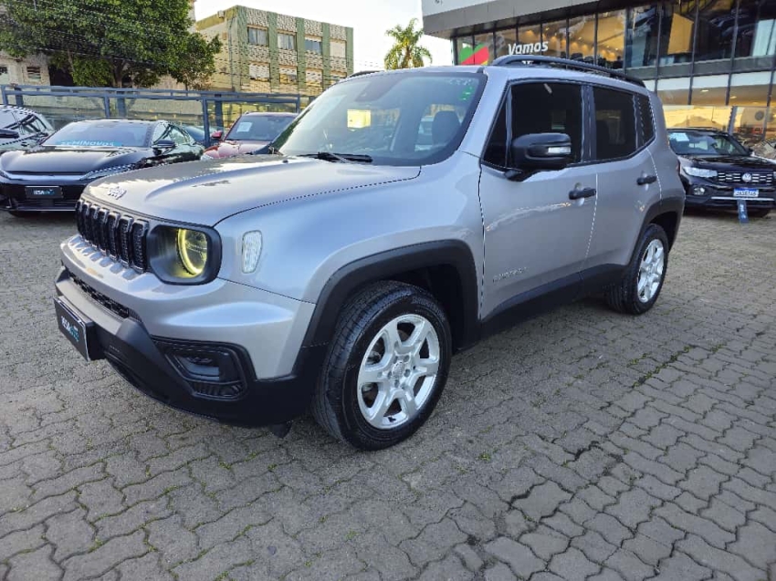 Jeep Renegade     2024