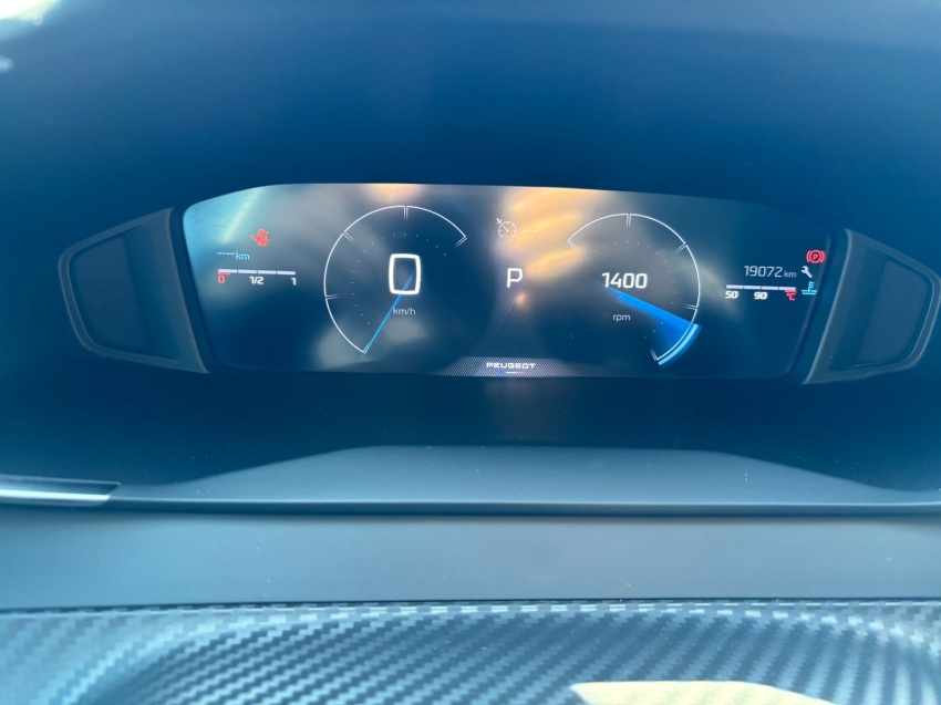 peugeot 208 1.0 turbo 200 flex allure cvt 4p automatico 2025