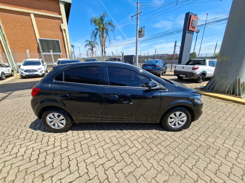 chevrolet onix 1.0 mpfi lt 8v flex 4p manual 2019