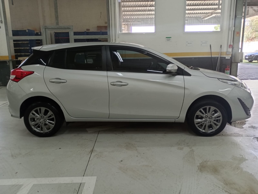toyota yaris 1.5 16v flex sedan xl plus connect multidrive 1.4 5p automatico 2020