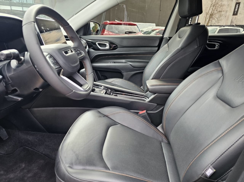 jeep compass 2.0 td350 turbo diesel limited at9 1.9 4p automatico 2023