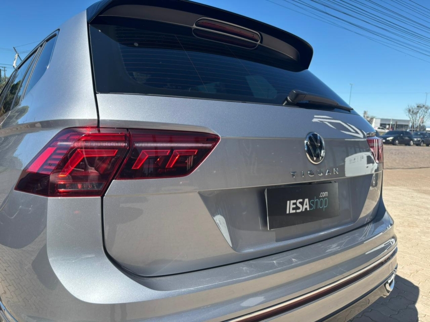 volkswagen tiguan 2.0 300 tsi gasolina allspace r-line automatico 4p 2024