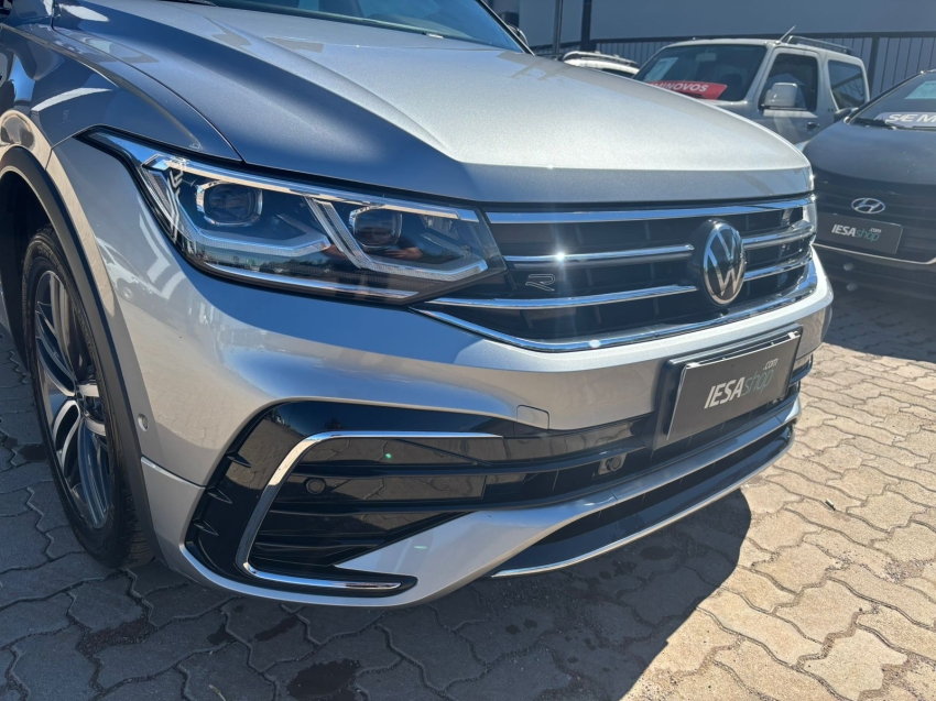 volkswagen tiguan 2.0 300 tsi gasolina allspace r-line automatico 4p 2024
