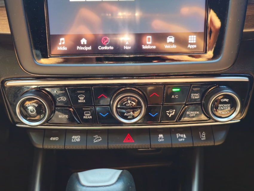 fiat toro 2.0 16v turbo diesel ranch 4wd at9 4p automatico 2022