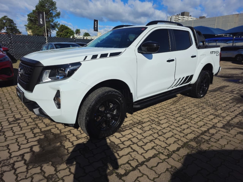 nissan frontier 2.3 16v turbo diesel attack cd 4x4 automatico 4p 2024