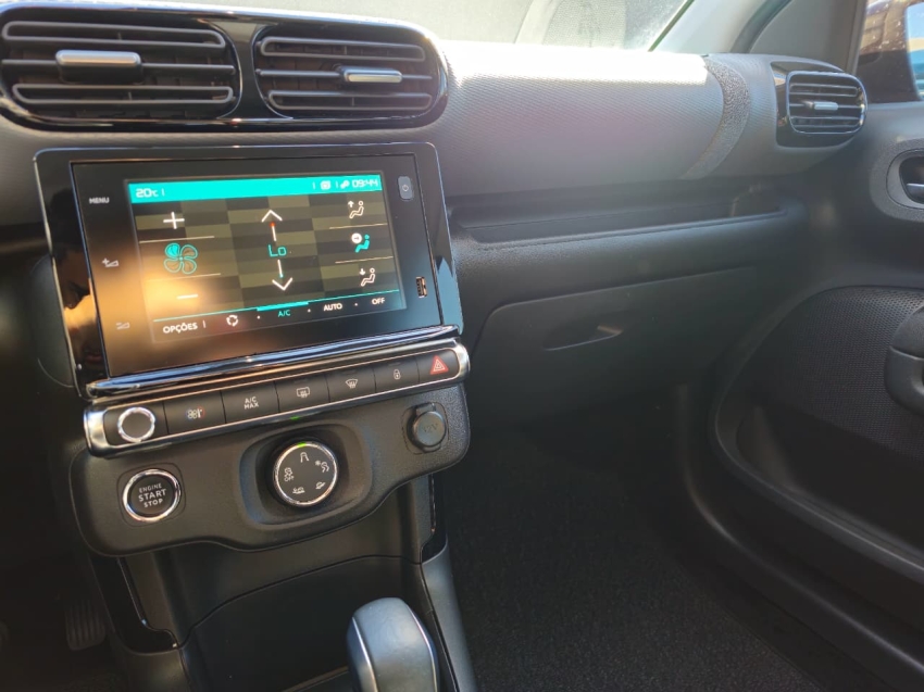 citroen c4 cactus 1.6 thp flex shine pack eat6 4p automatico 2022