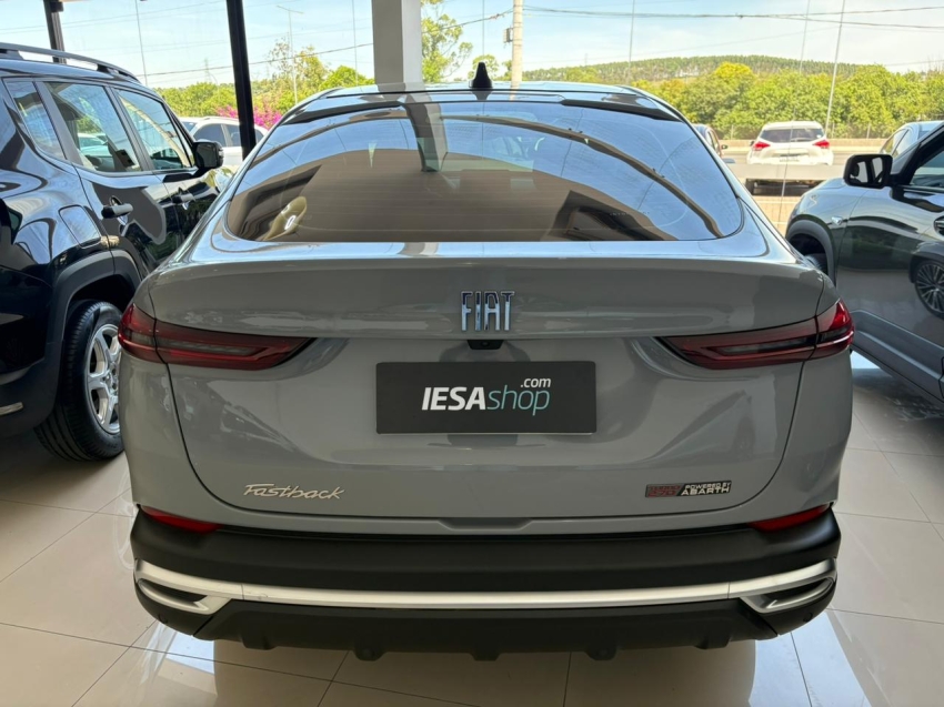 fiat fastback 1.3 turbo 270 flex limited edition at6 5p automatico 20255