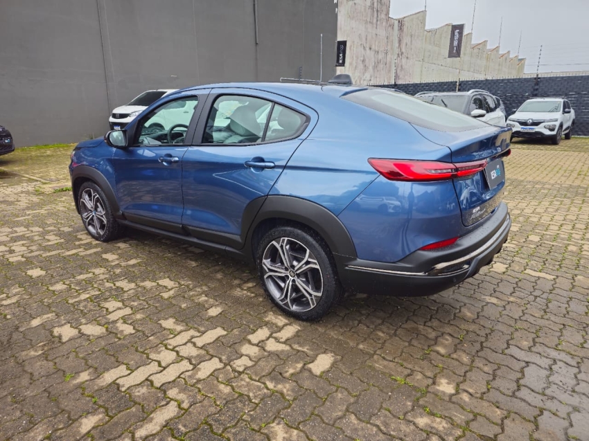 fiat fastback 1.0 turbo 200 flex impetus cvt 9.9 4p automatico 2025