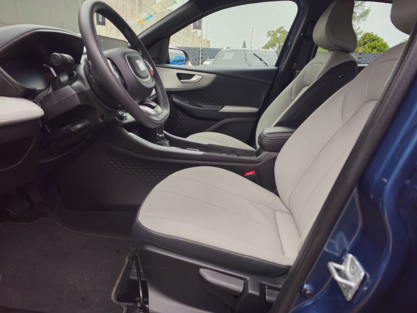 fiat fastback 1.0 turbo 200 flex impetus cvt 9.9 4p automatico 2025