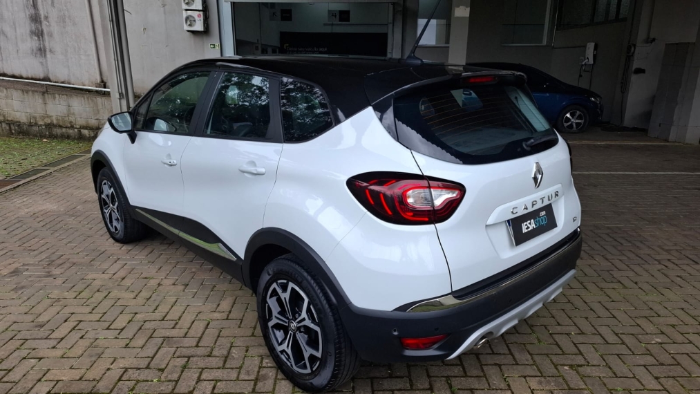 renault captur 1.3 tce flex iconic x-tronic 1.6 5p automatico 2022