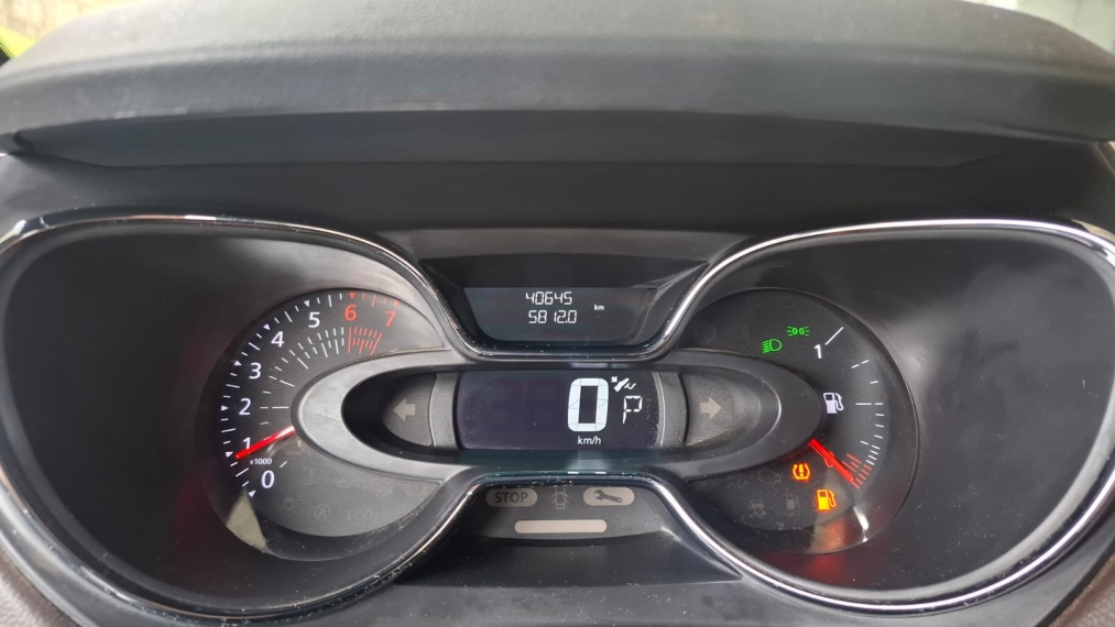 renault captur 1.3 tce flex iconic x-tronic 1.6 5p automatico 2022
