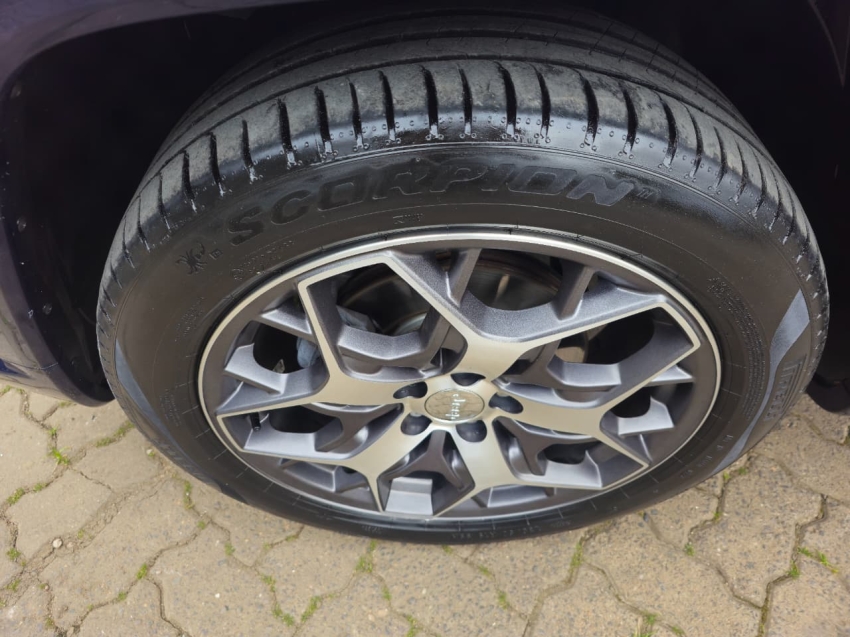 jeep commander 1.3 t270 turbo flex overland at6 4p manual 2023
