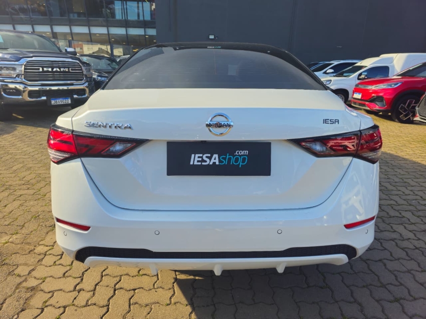 nissan sentra 2.0 gasolina 5p automatico 2024