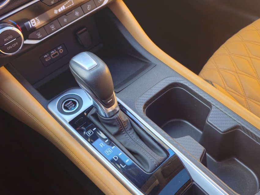 nissan sentra 2.0 gasolina 5p automatico 2024