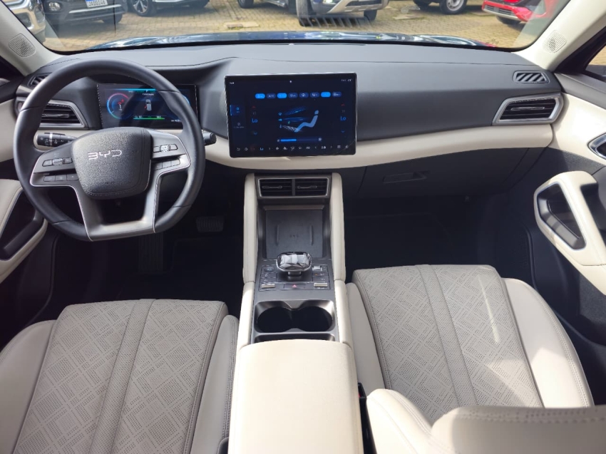 byd yuan pro 45,1 kw eletrico 1.1 4p automatico 2025