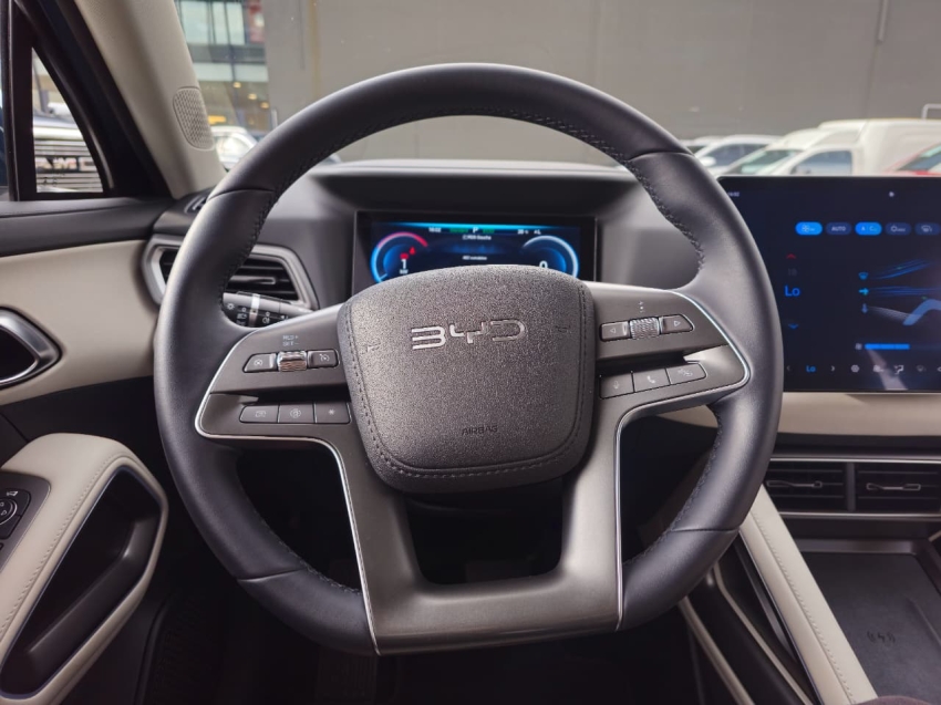 byd yuan pro 45,1 kw eletrico 1.1 4p automatico 2025