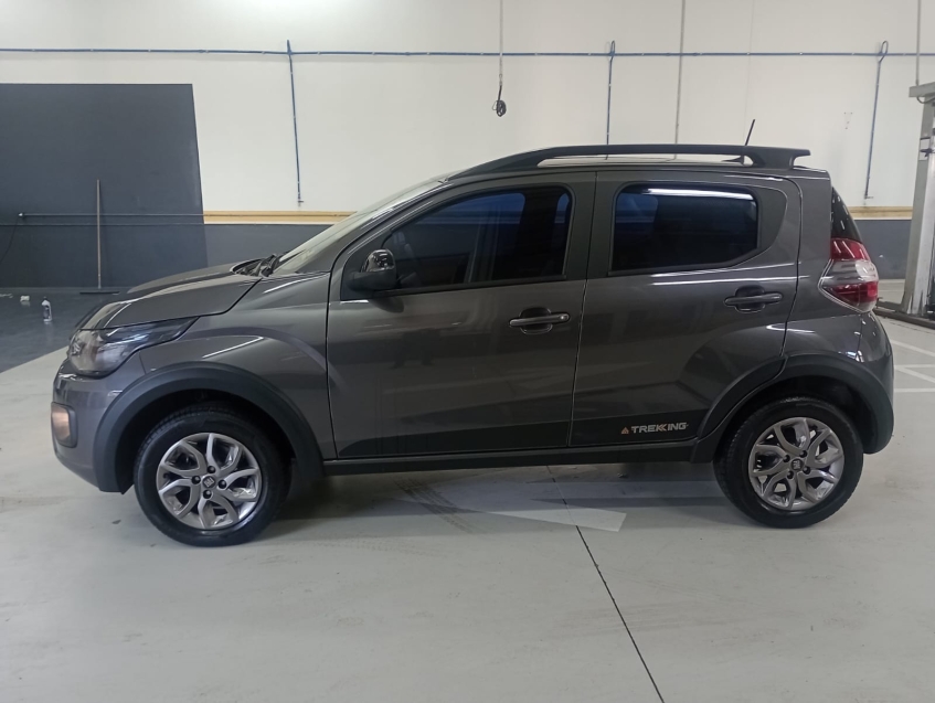 fiat mobi 1.0 evo flex trekking manual 4p 2022