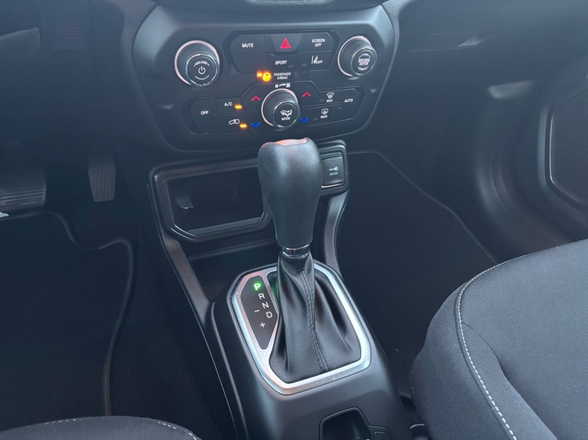 jeep renegade 1.3 t270 turbo flex longitude at6 4p automatico 2025
