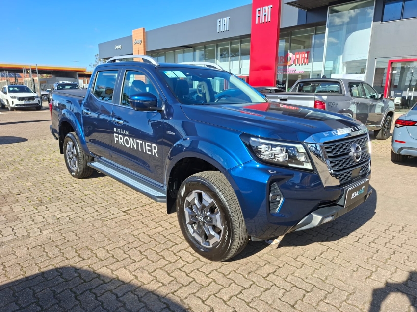 nissan frontier 2.3 16v turbo diesel platinum cd 4x4 automatico 2.2 4p 2025