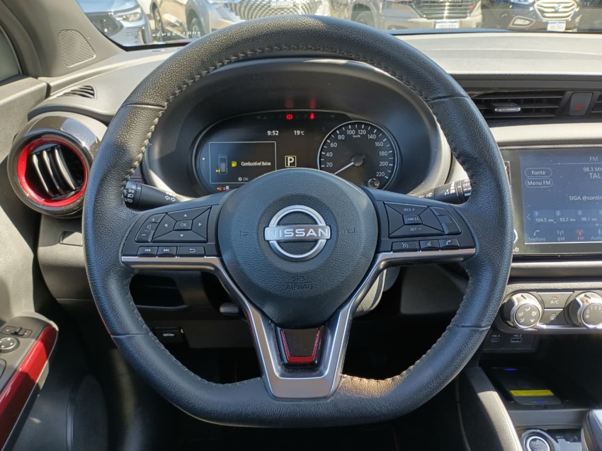 nissan kicks 1.6 16v flexstart xplay xtronic flex 4p automatico 2024