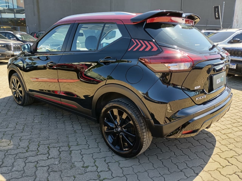 nissan kicks 1.6 16v flexstart xplay xtronic flex 4p automatico 2024