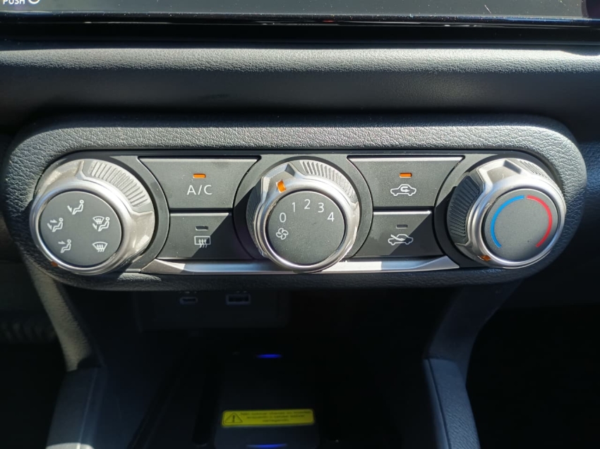 nissan kicks 1.6 16v flexstart xplay xtronic flex 4p automatico 2024