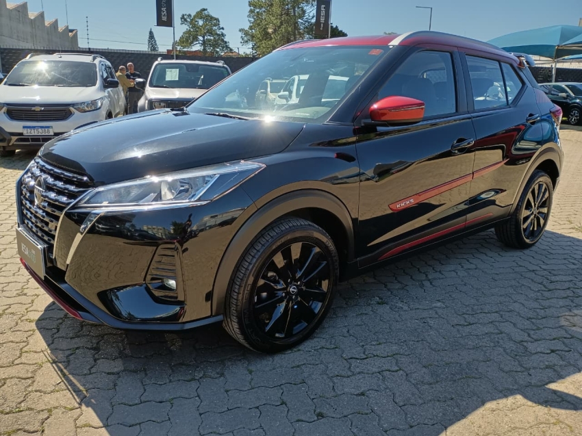 nissan kicks 1.6 16v flexstart xplay xtronic flex 4p automatico 2024