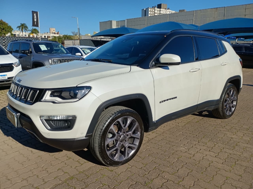 Jeep Compass     2020