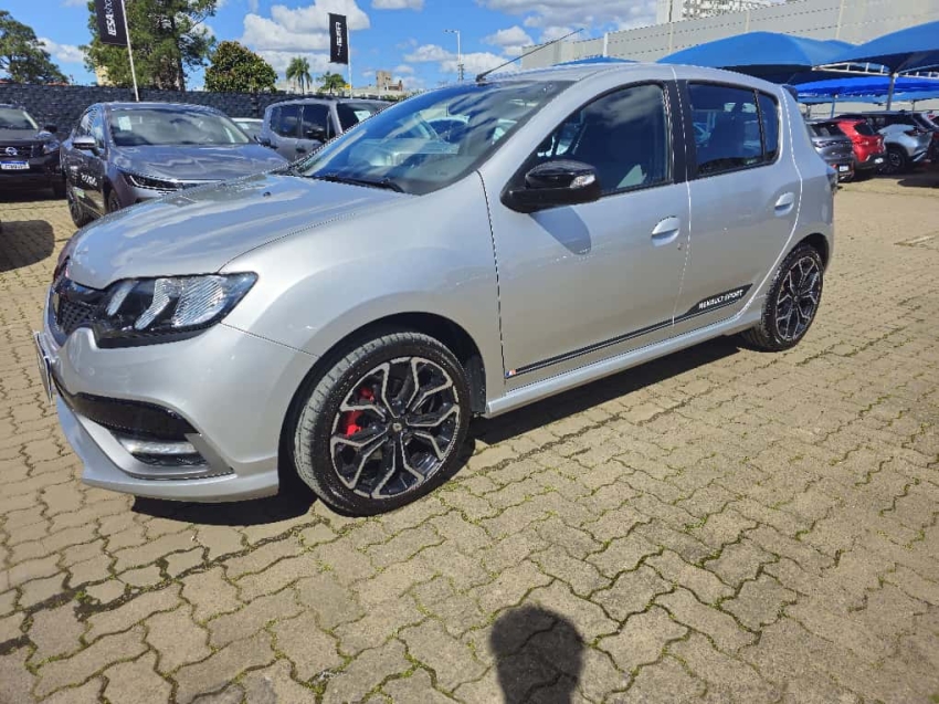 Renault Sandero     2020