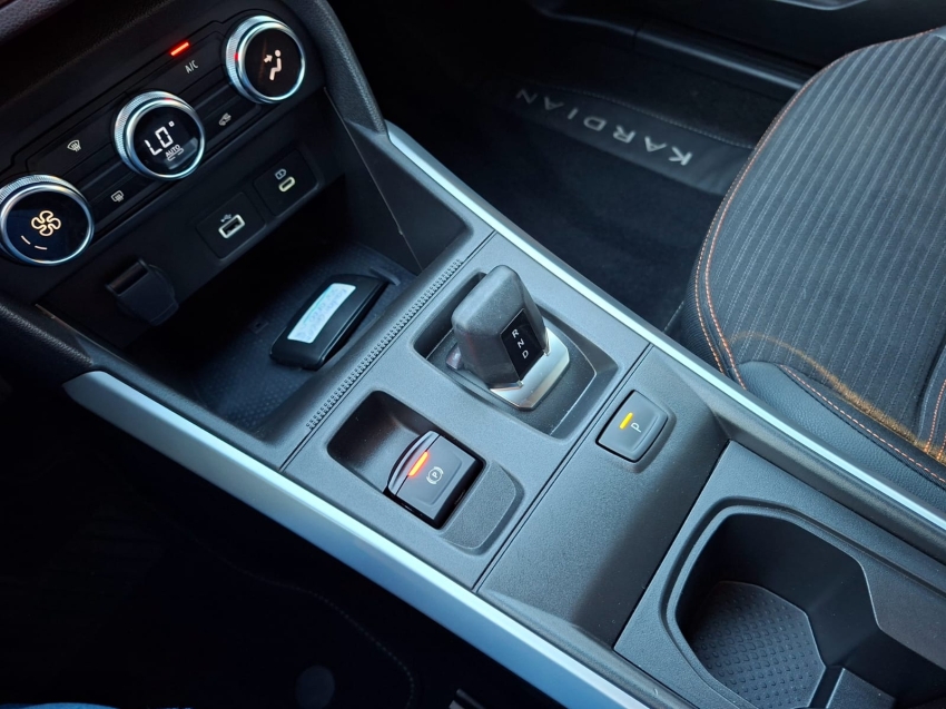 renault kardian 1.0 tce flex premiere edition edc 4p automatico 2025