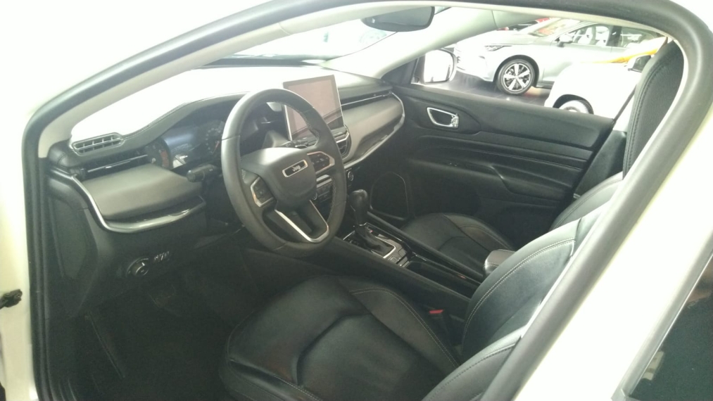 jeep compass 1.3 t270 turbo flex longitude at6 5p automatico 2023