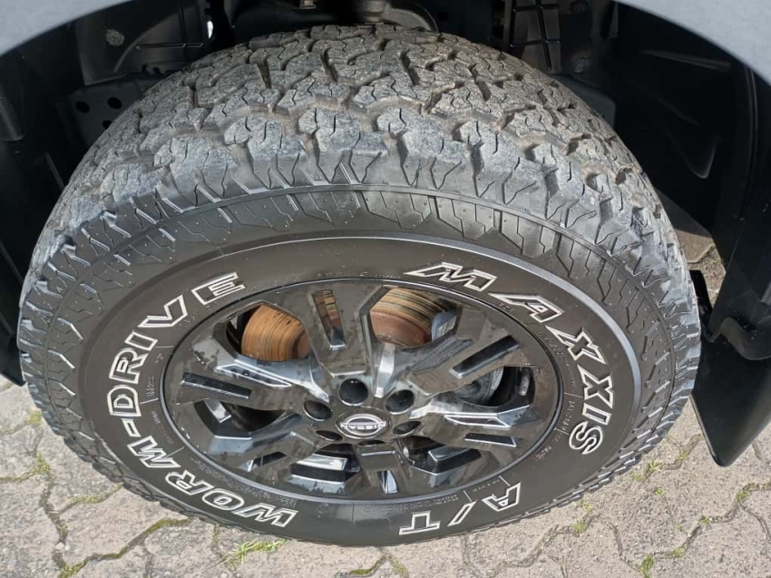 nissan frontier 2.3 16v turbo diesel xe cd 4x4 automatico 4p 2024