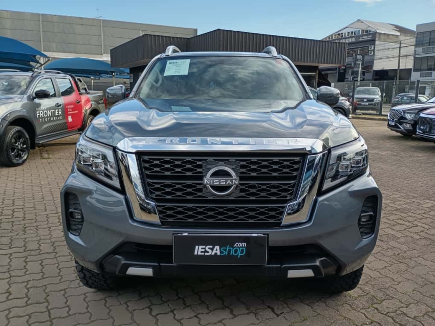 nissan frontier 2.3 16v turbo diesel xe cd 4x4 automatico 4p 2024